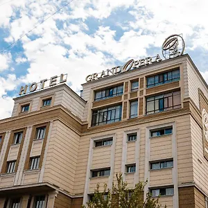 Grand Opera **** Almaty